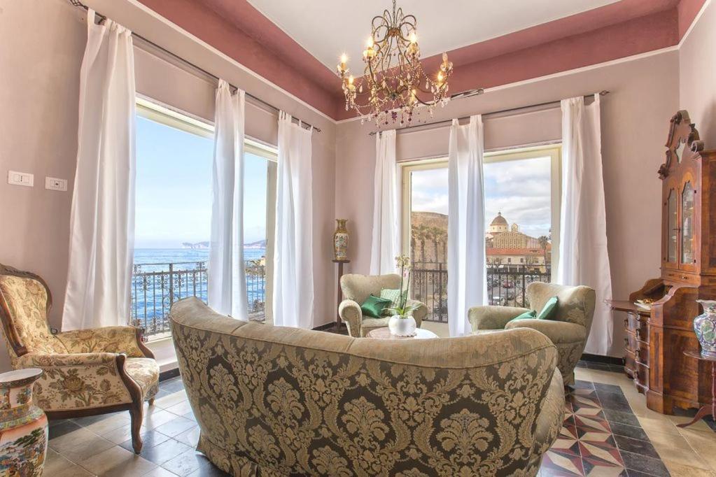 Romantic Liberty Apartment Алгеро Екстериор снимка